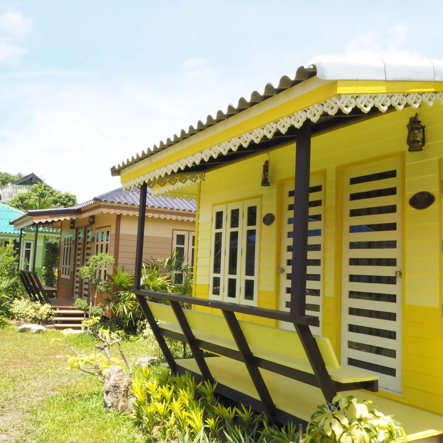 Sunglobe Resort Ko Yao Exterior photo